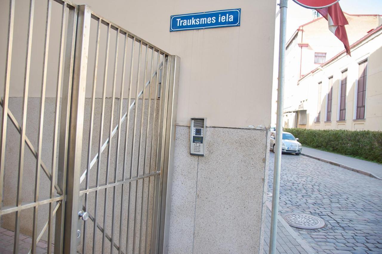 Studio Apartment In The Heart Of Riga Old Town 外观 照片